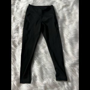 Black workout leggings